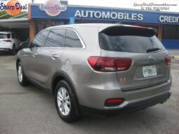 
										2019 Kia Sorento LX V6 full									