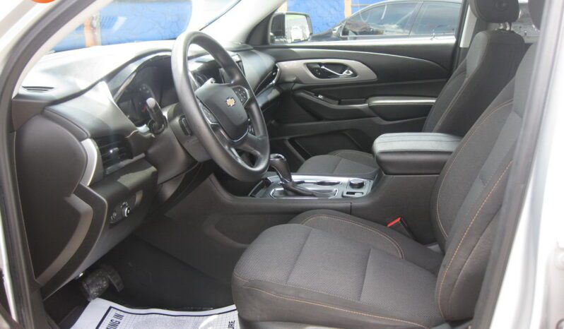 
								2018 Chevrolet Traverse LS full									