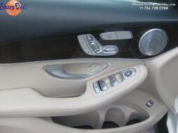 
										2019 Mercedes-Benz GLC 300 full									