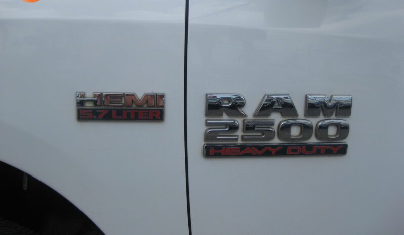 
								2017 Ram 2500 Tradesman full									