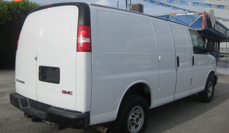 
								2020 GMC Savana 2500 full									