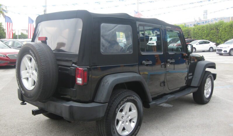 
								2017 Jeep Wrangler Unlimited Sport full									
