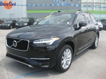 2016 Volvo XC90 T6 Momentum