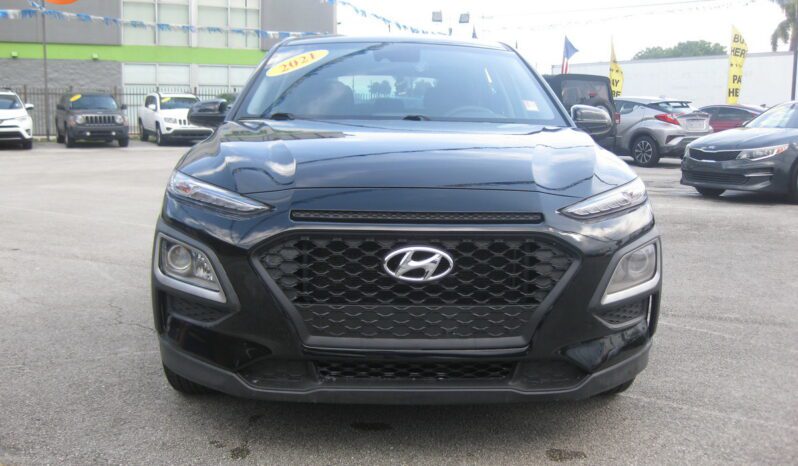 
								2021 Hyundai Kona SE full									