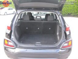 
										2021 Hyundai Kona SE full									