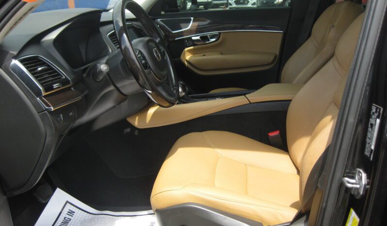 
								2016 Volvo XC90 T6 Momentum full									