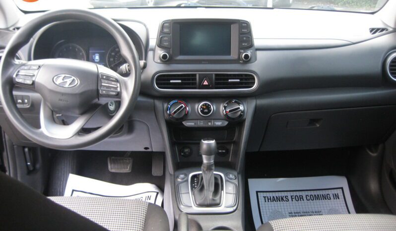 
								2021 Hyundai Kona SE full									