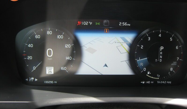
								2016 Volvo XC90 T6 Momentum full									