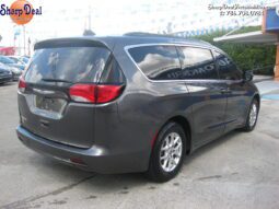 
										2021 Chrysler Voyager LXi full									