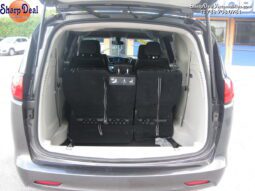 
										2021 Chrysler Voyager LXi full									