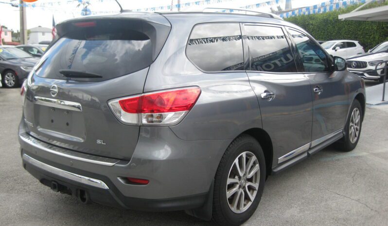 
								2015 Nissan Pathfinder full									