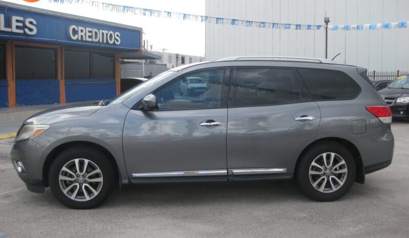 
								2015 Nissan Pathfinder full									
