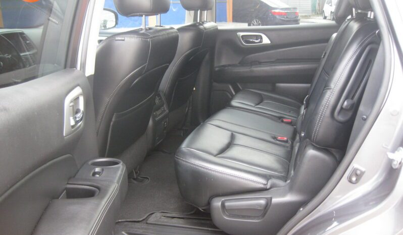 
								2015 Nissan Pathfinder full									