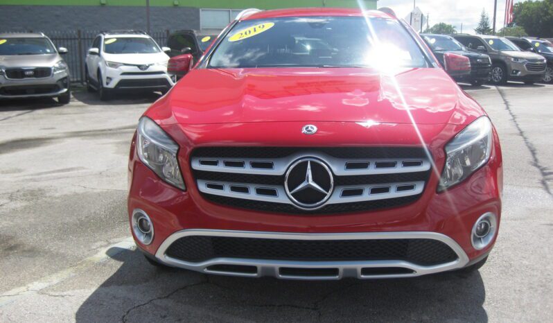 
								2019 Mercedes-Benz GLA 250 full									