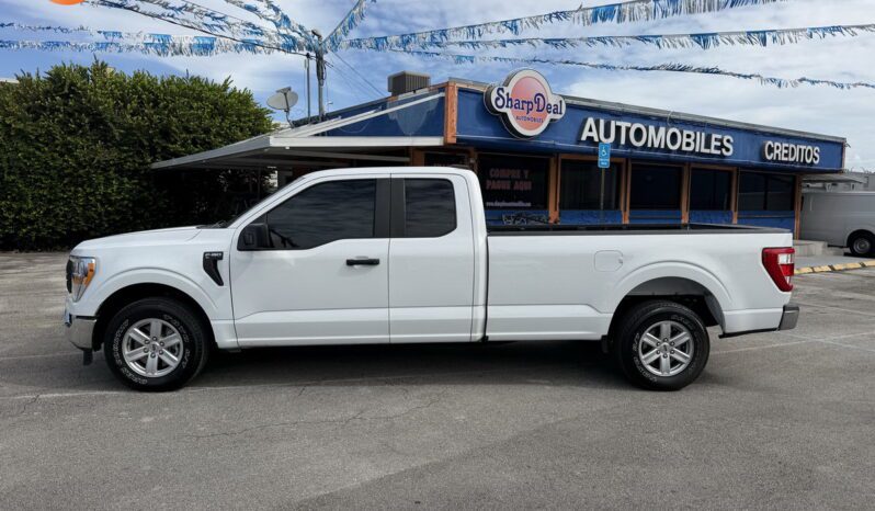 
								2022 Ford F-150 XL SuperCab full									