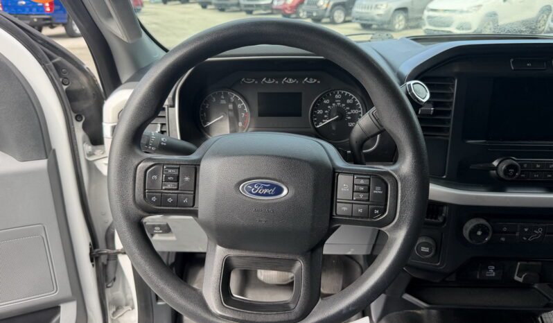 
								2022 Ford F-150 XL SuperCab full									